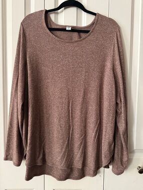 Old Navy  Heather Scoop Neck Long Sleeve